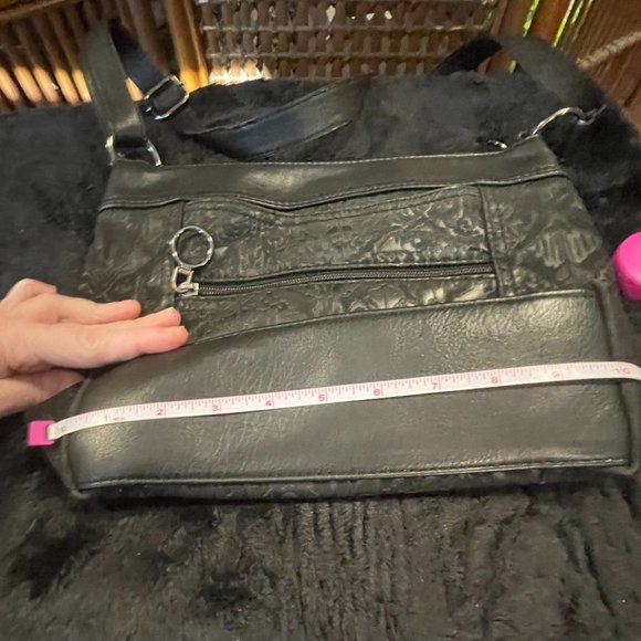 🎄10/$10🎄Sakroots Arcadia Recycled Crossbody - Picture 13 of 16